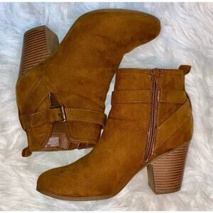 Heeled Ankle Boot- Size 9